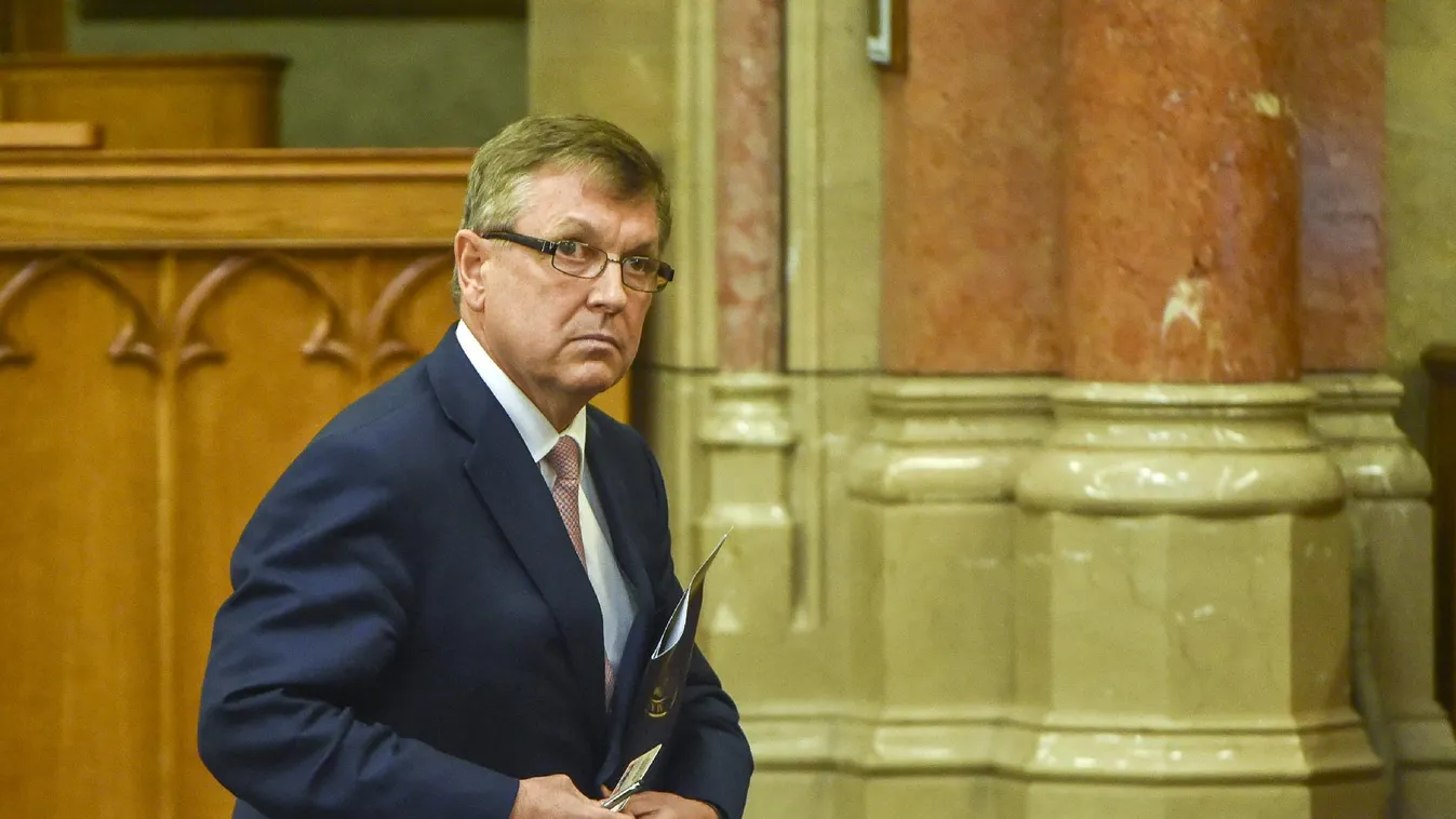 Matolcsy kiviharzott a vita elől