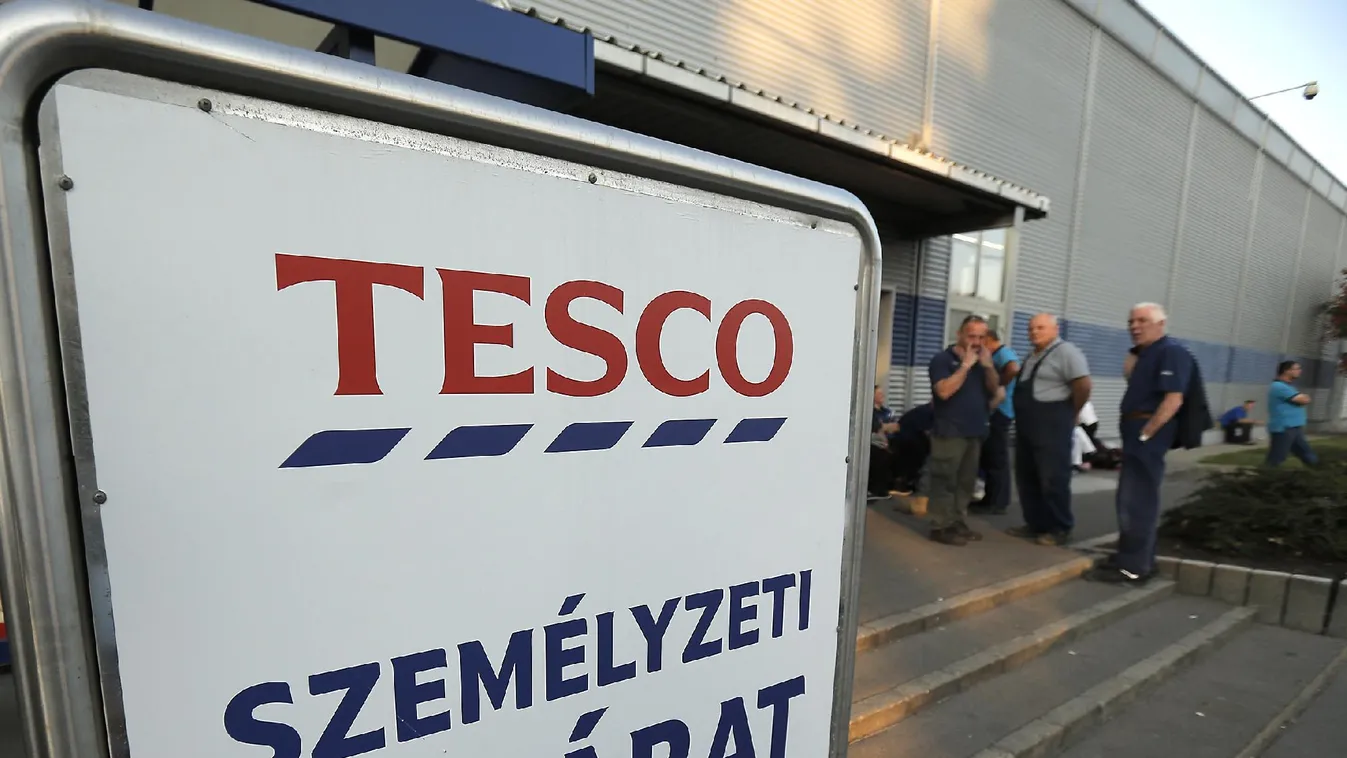 Nyugdíjasokkal pótolnák a munkaerőhiányt