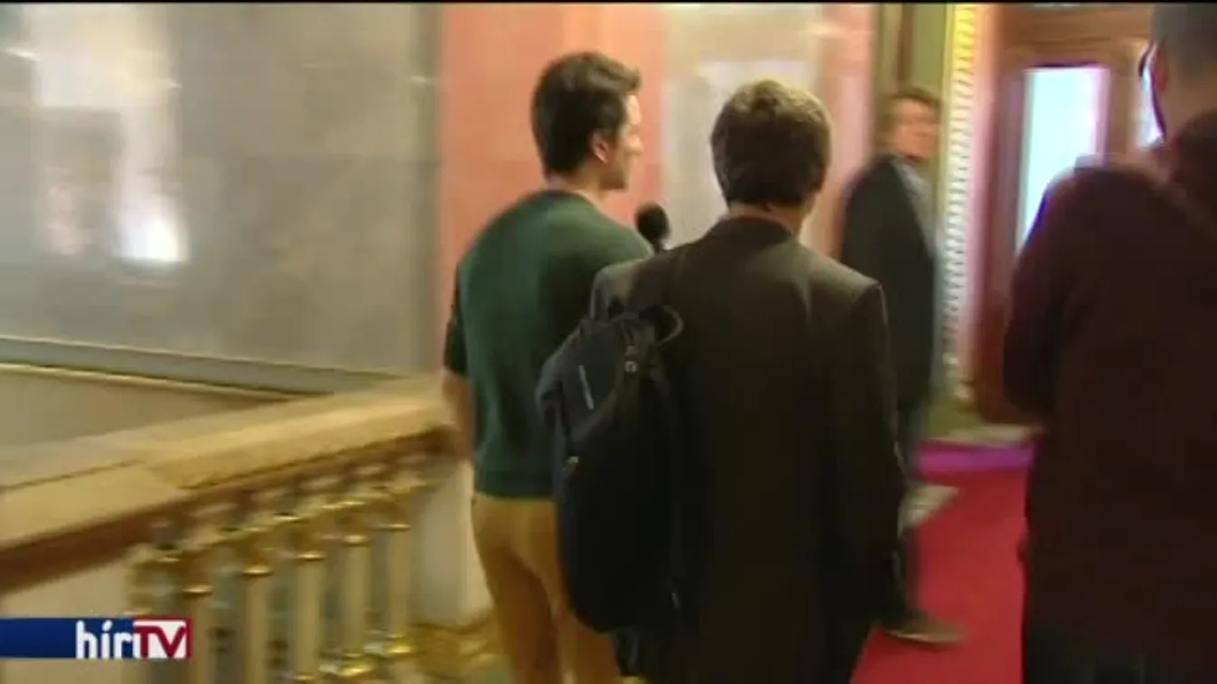 Az ellenzék szerint az egész kötvényügyet átjárja a korrupció