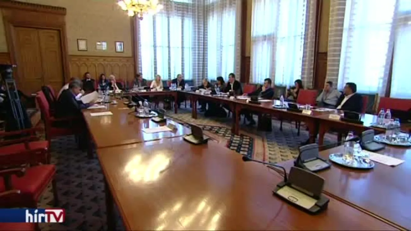 Szél Bernadett rettentő csalódott