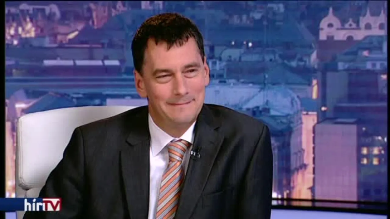 Egyenesen - Ítélet