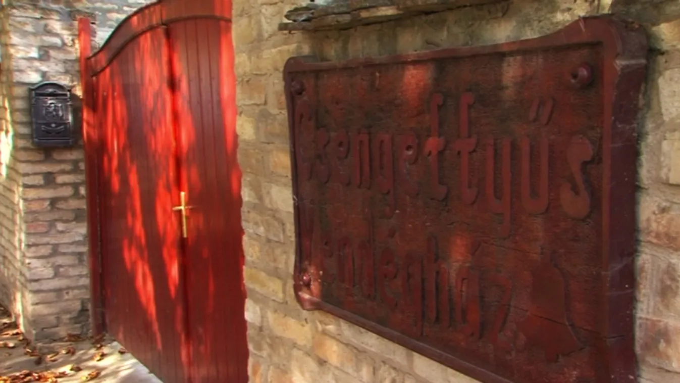 Lelkiismeret-vizsgálatra hívták fel Orbánt