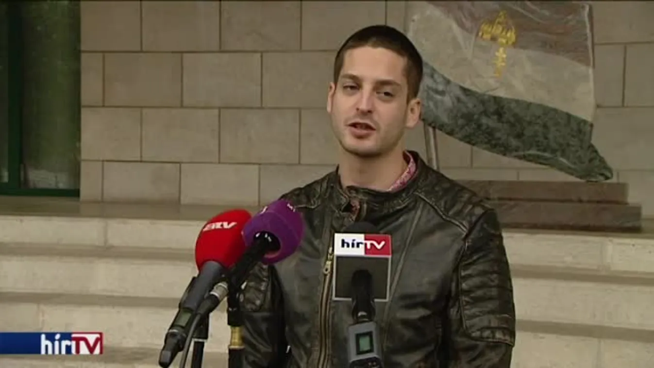 LMP: Addig bombázzuk népszavazási kezdeményezésekkel Patyit, ameddig le nem mond