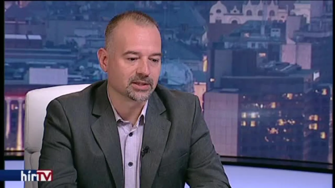 Egyenesen - Fele királyság