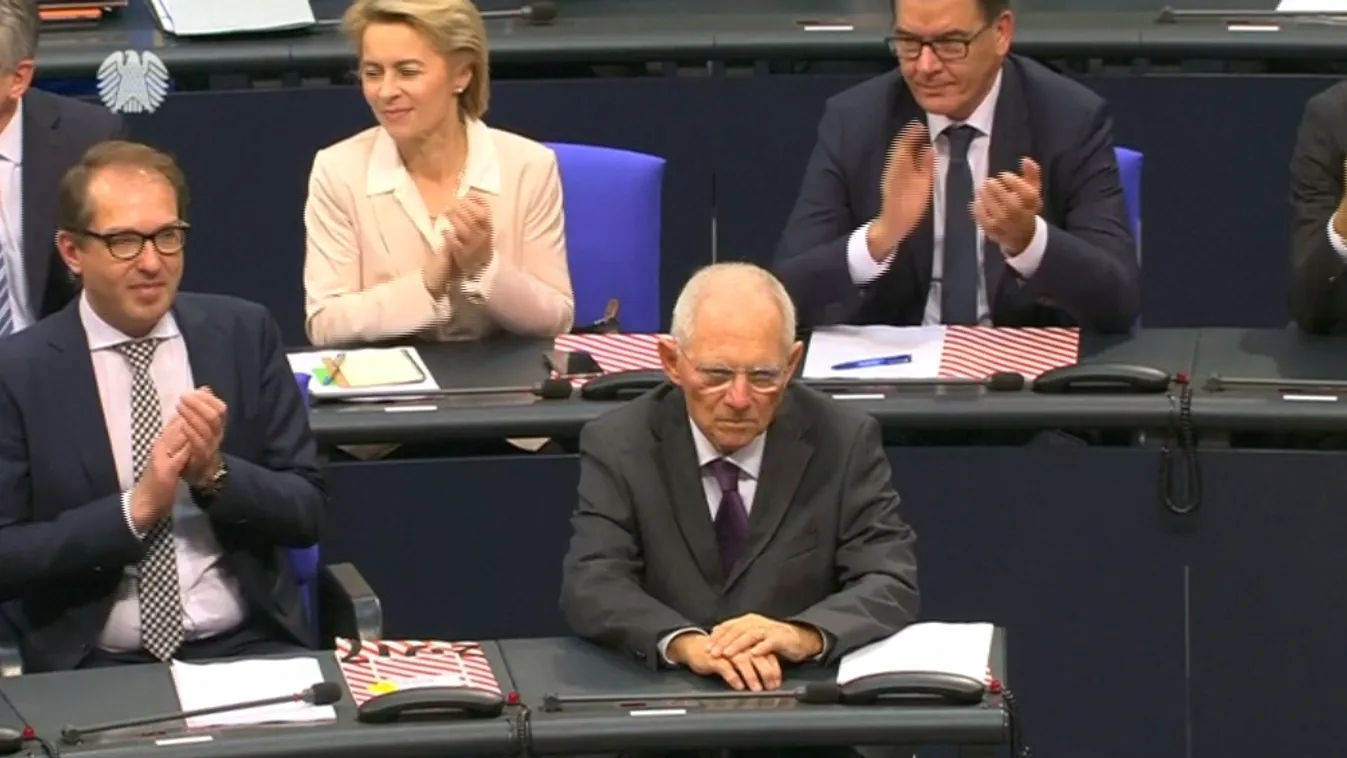 Wolfgang Schäublét választották a Bundestag elnökévé