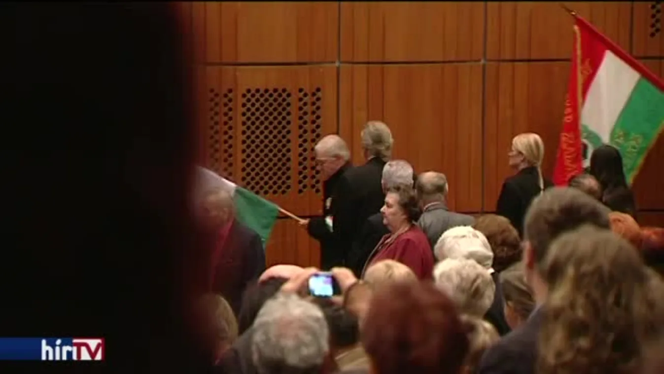 Boross Péter: '56 új nemzetképet adott