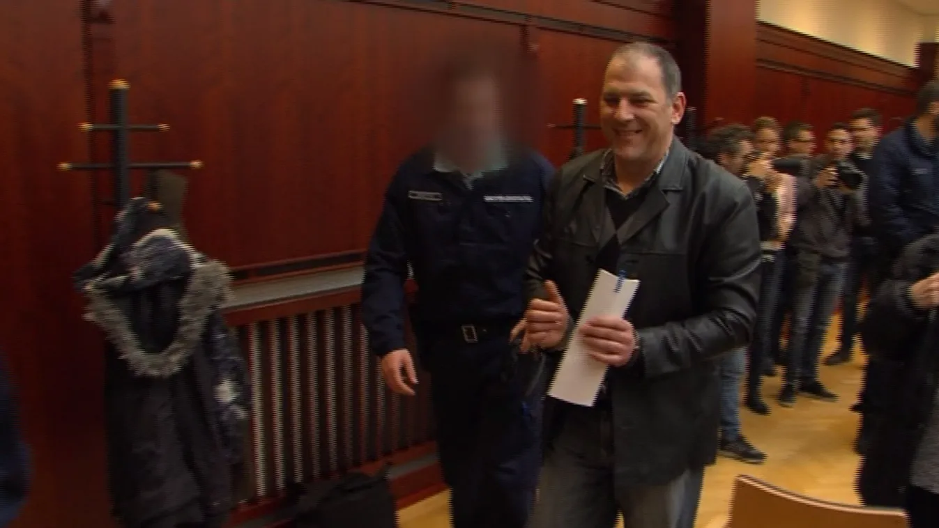 Három évre ítélték az exfideszes Gál Rolandot