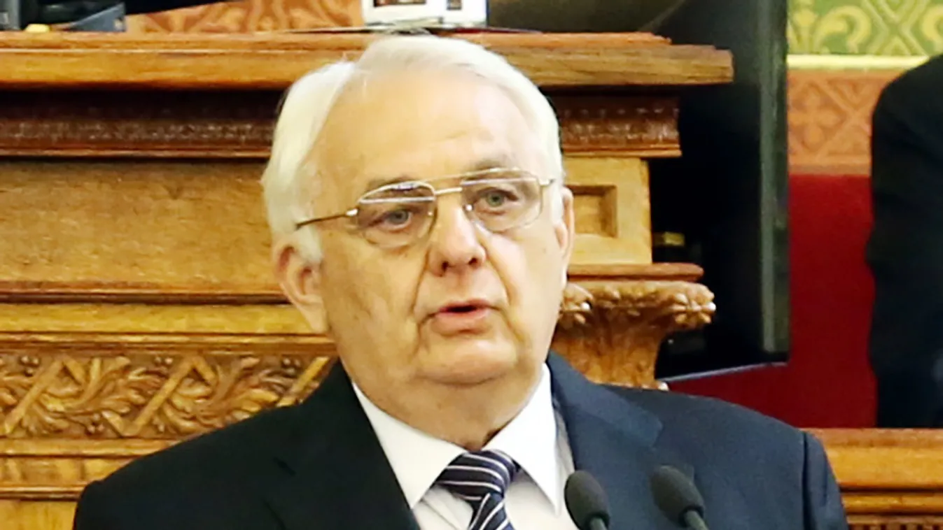 Latorcai szerint a CÖF a legcivilebb civil szervezet