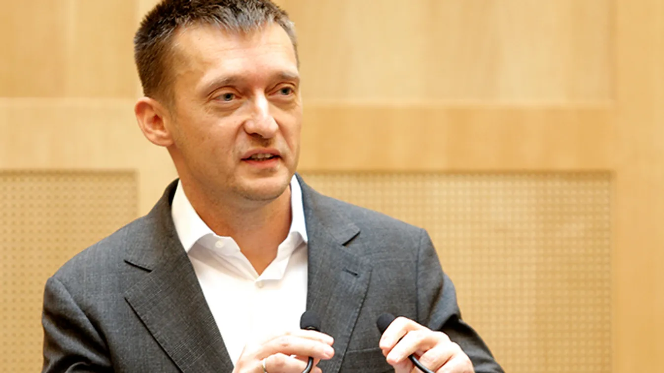 Szigorúan ellenőrzött reklámszerződések – Lapzárta