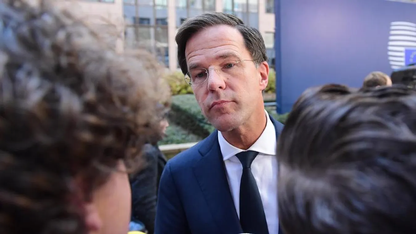 Még októberben bemutatják az új holland kormánytagokat