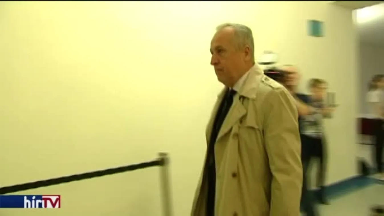 A fideszesek kerülték a számukra kínos napirendi pontokat