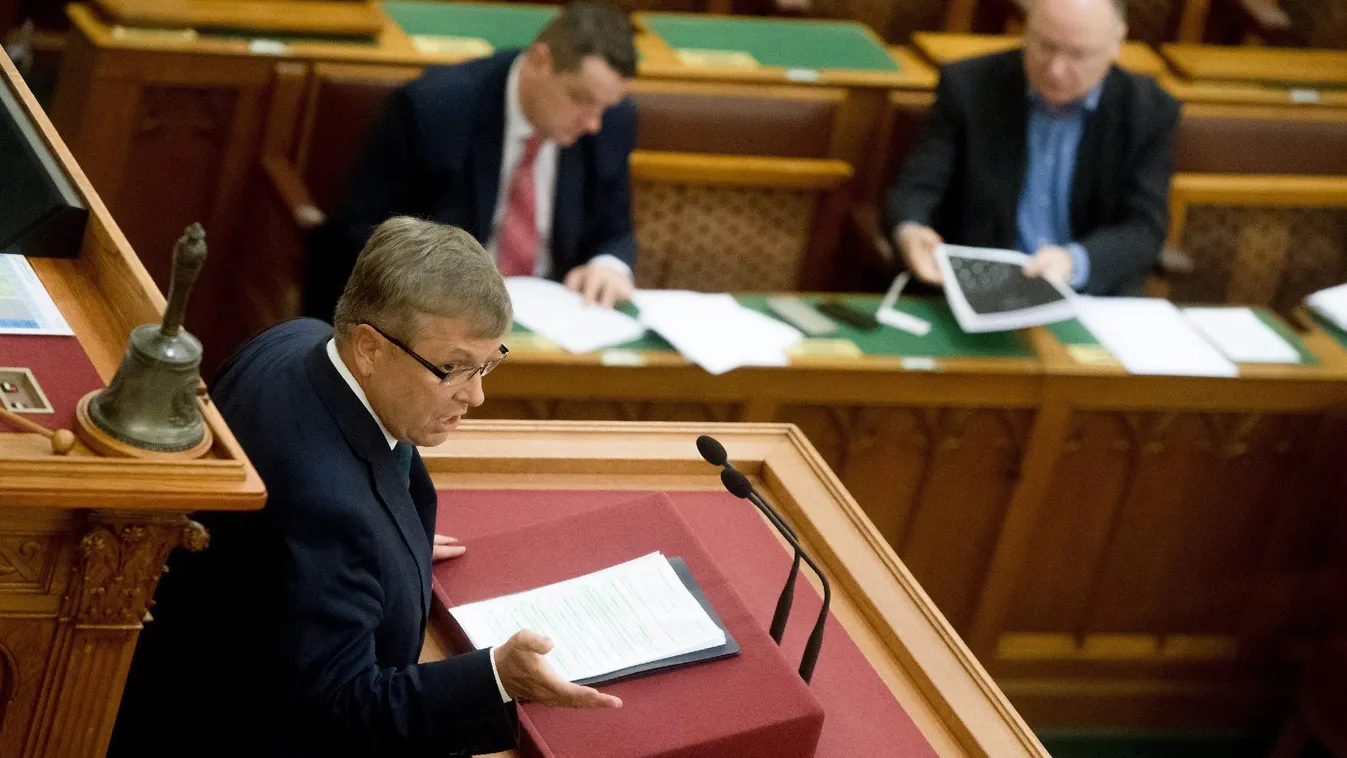 Matolcsy: Az MSZP politikai támadást indított