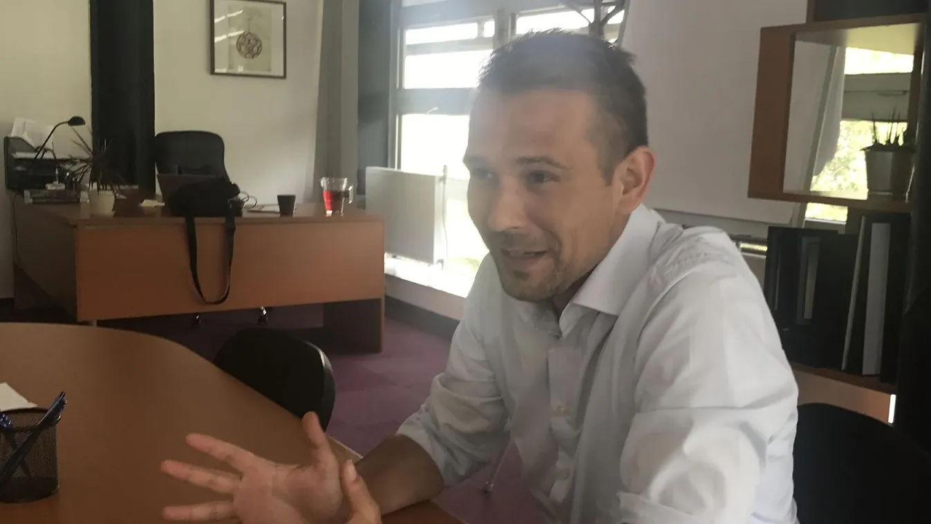 Megoldást sürgetnek a hallgatók