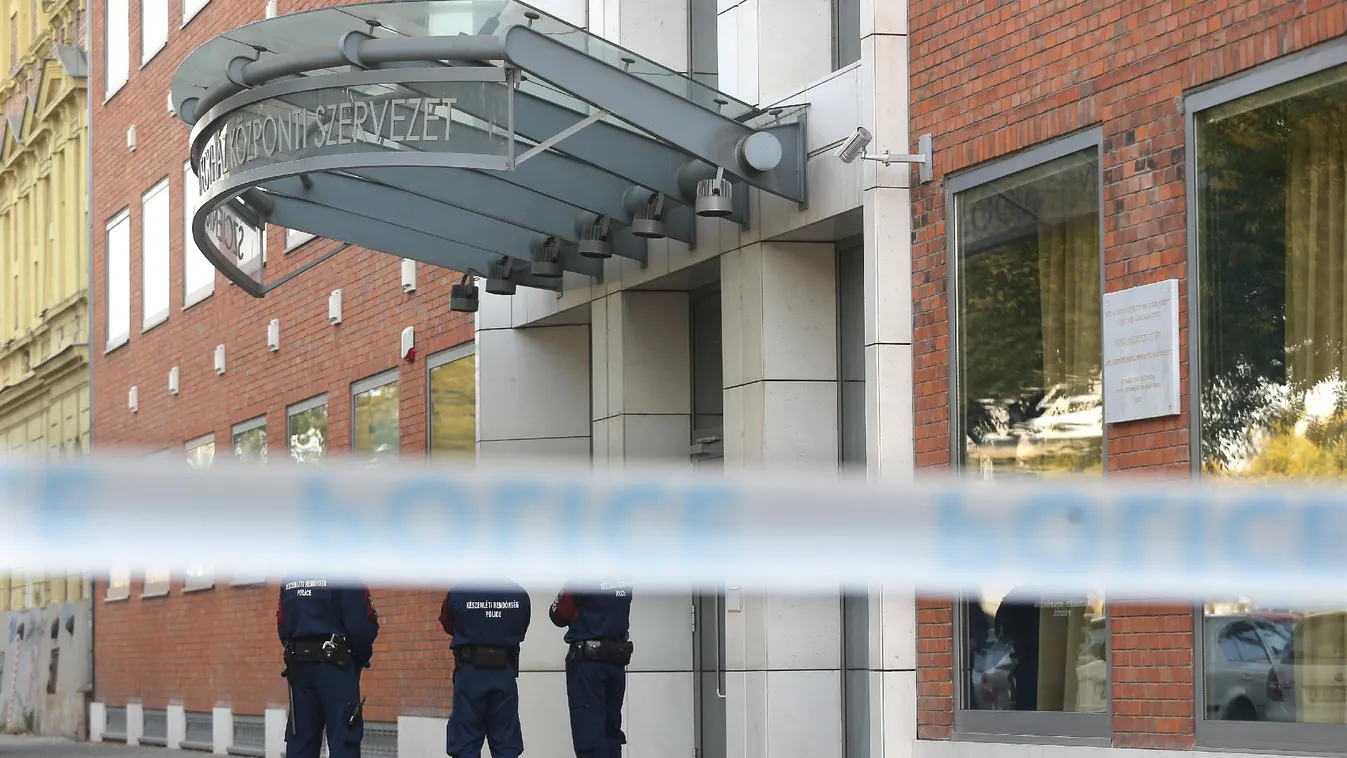 Megszállta a rendőrség a Szcientológia Vallási Egyesület székházát