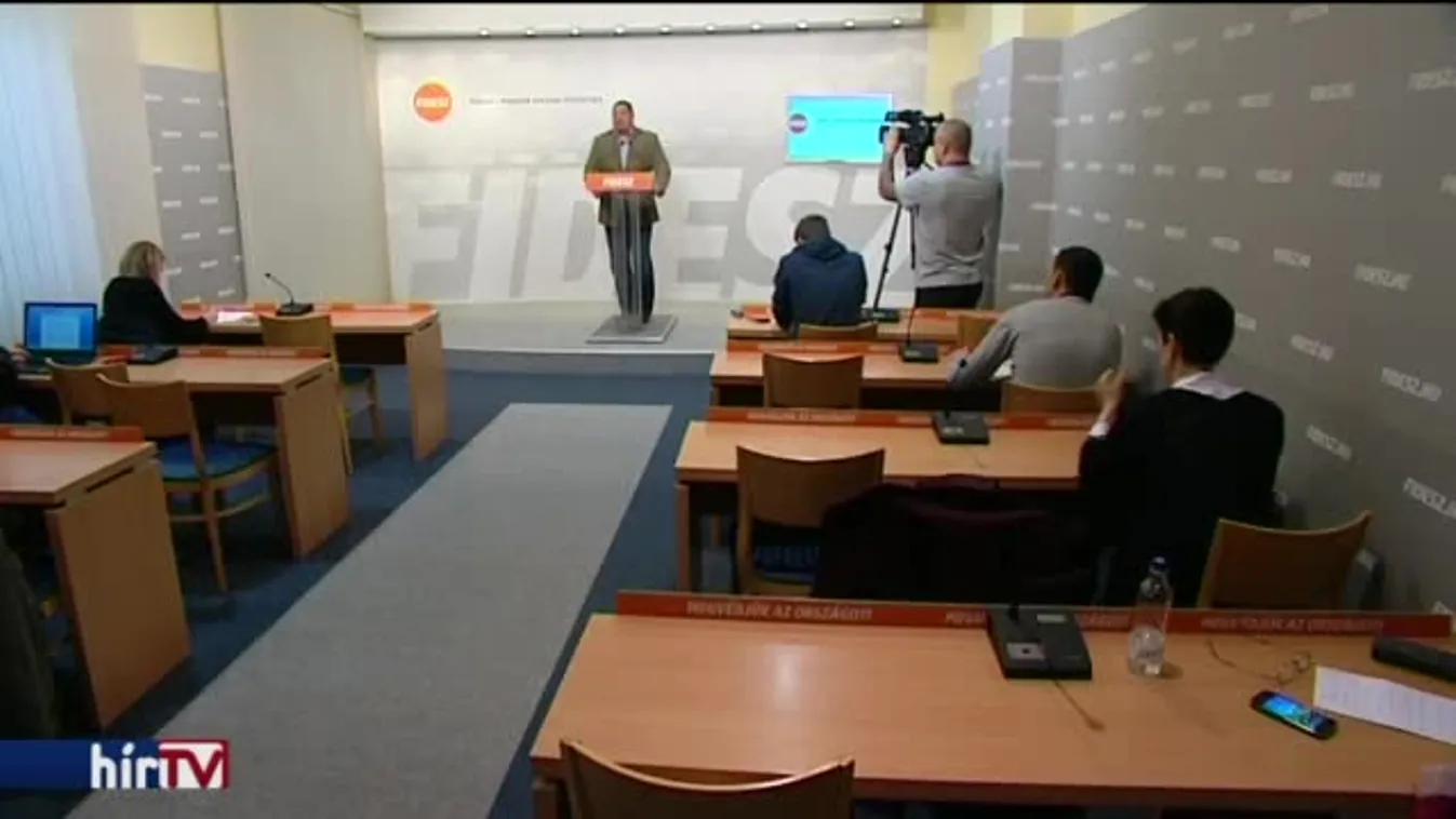 Németh Szilárdhoz becsöngettek a konzultálók