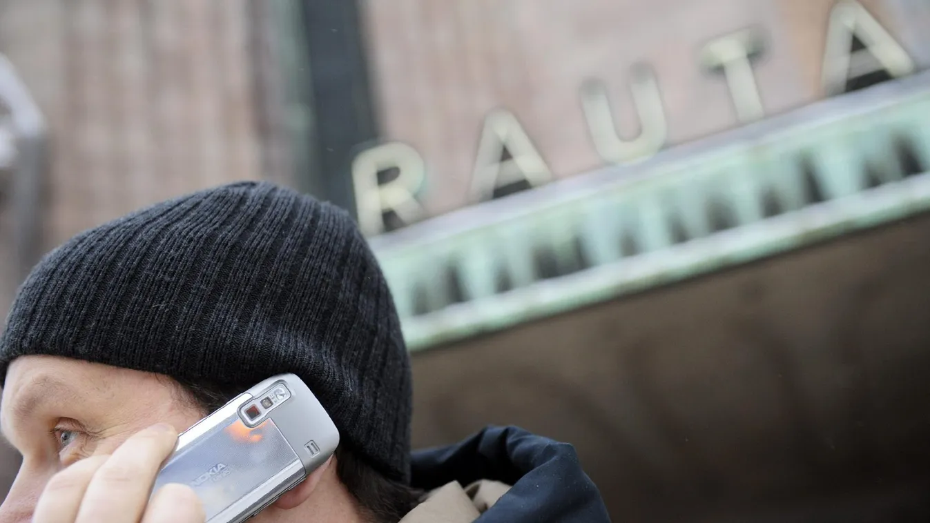 Hawaiin büntetik a zebrán telefonálókat