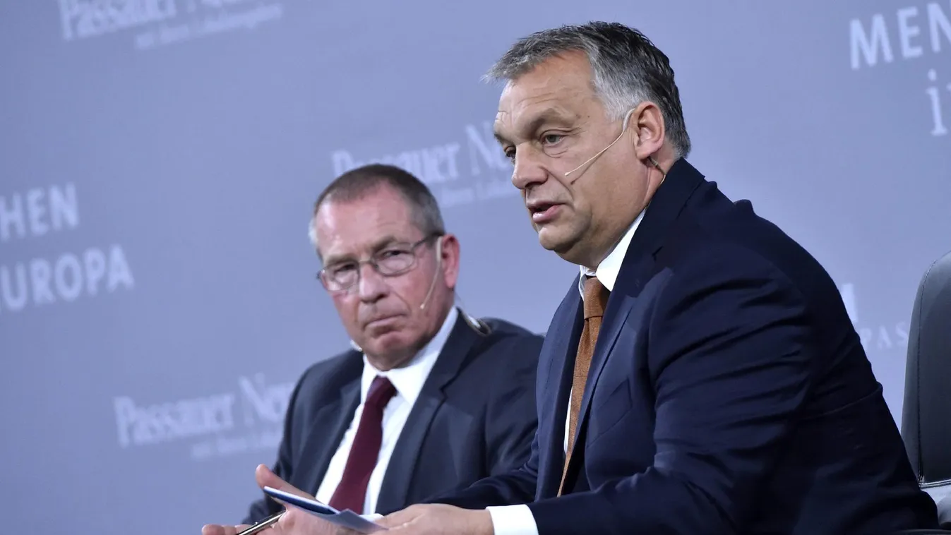 Orbán Passauban sorosozott