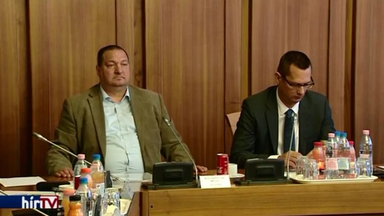 A fideszesek kerülték a számukra kínos napirendi pontokat