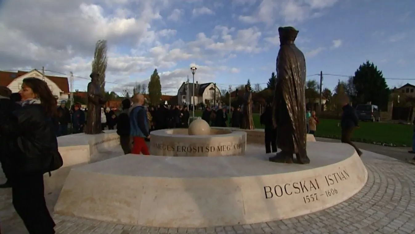 A reformáció nagy alakjainak állítottak szobrot