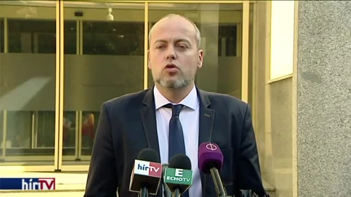 Jobbik: Az Alkotmánybíróság jövőbeni korlátokat szabott arra, hogy kell bánni a termőfölddel