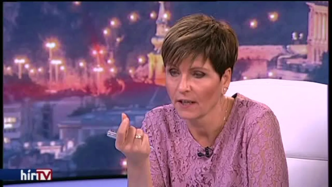 Egyenesen - Marton nem perel