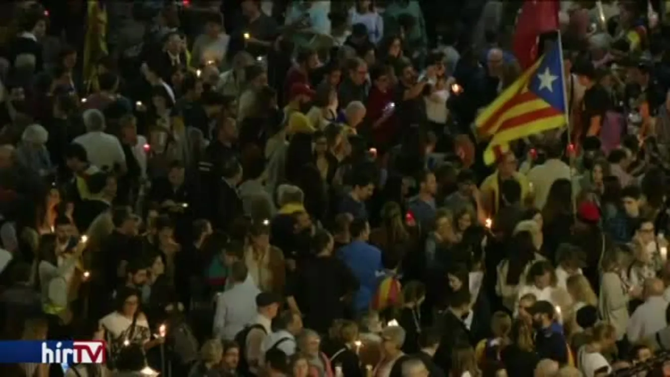  	Tízezrek tüntettek Barcelonában a katalán függetlenségért