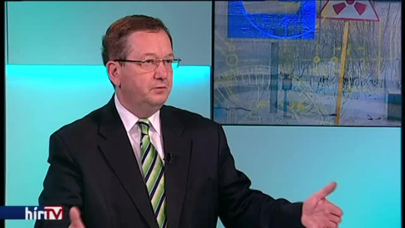 Illés Zoltán: Nem szakmai alapon hozzák a döntéseket