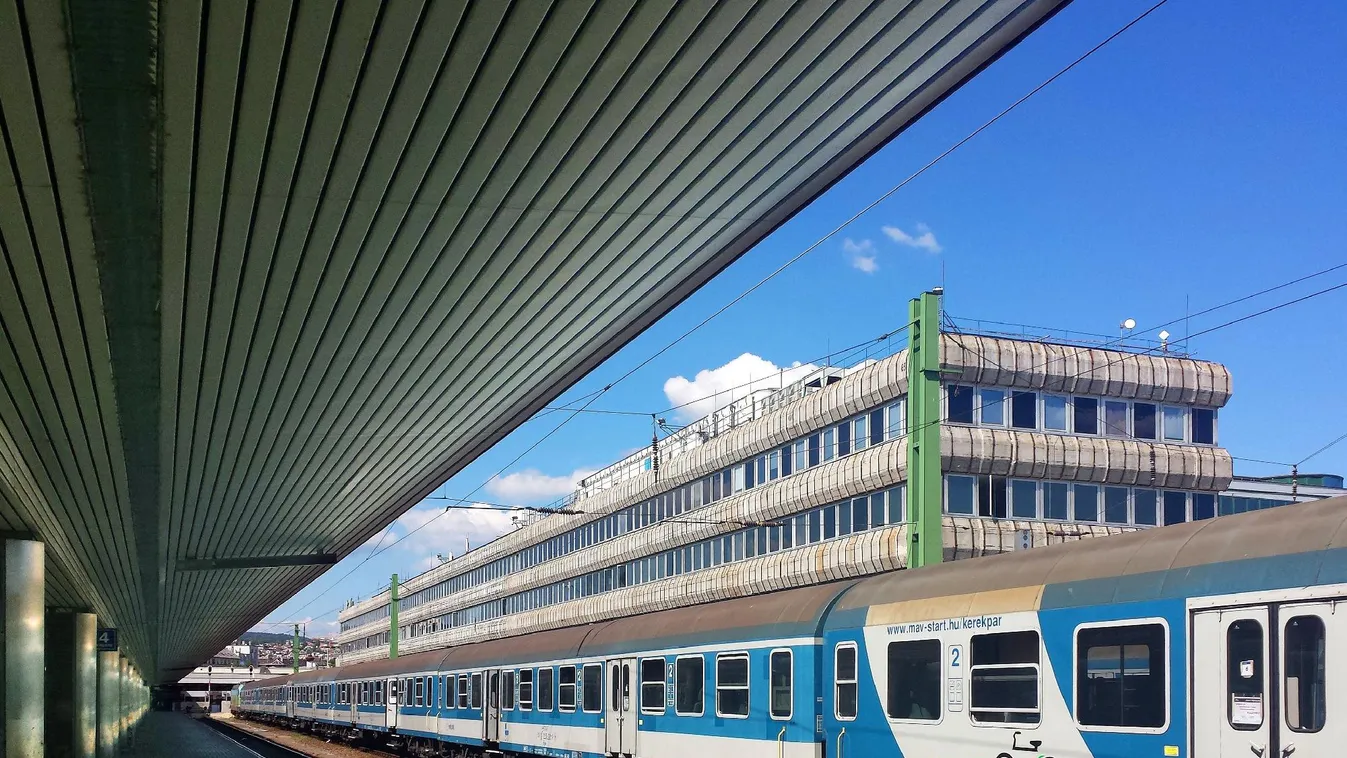 Sípálya is épül a Déli pályaudvar helyén