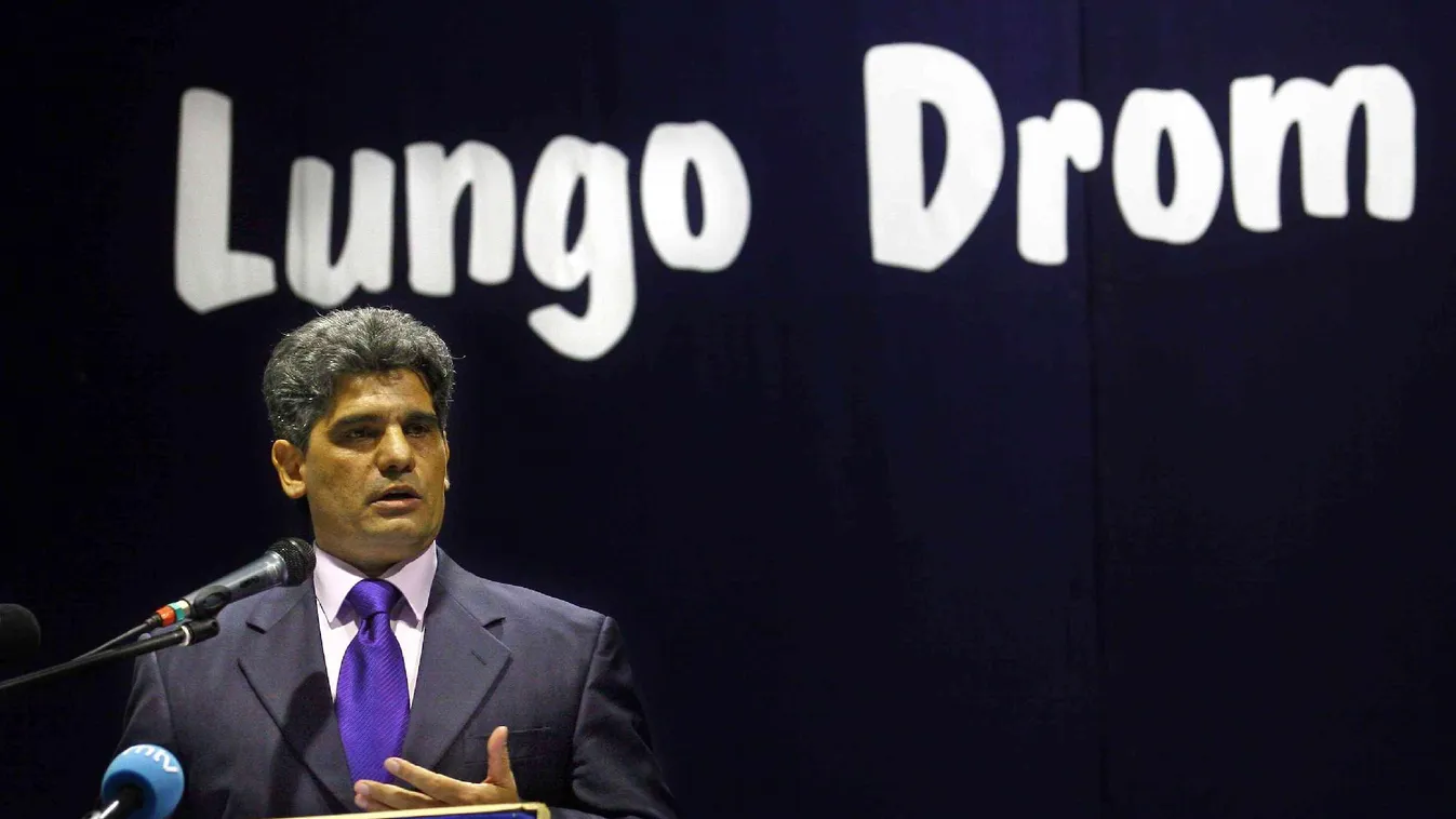 Pénzért toboroznak Lungo Drom-küldötteket