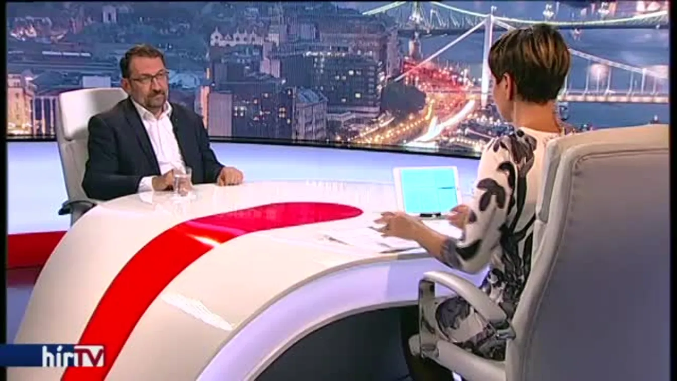 Egyenesen - Évtizedes lemaradás