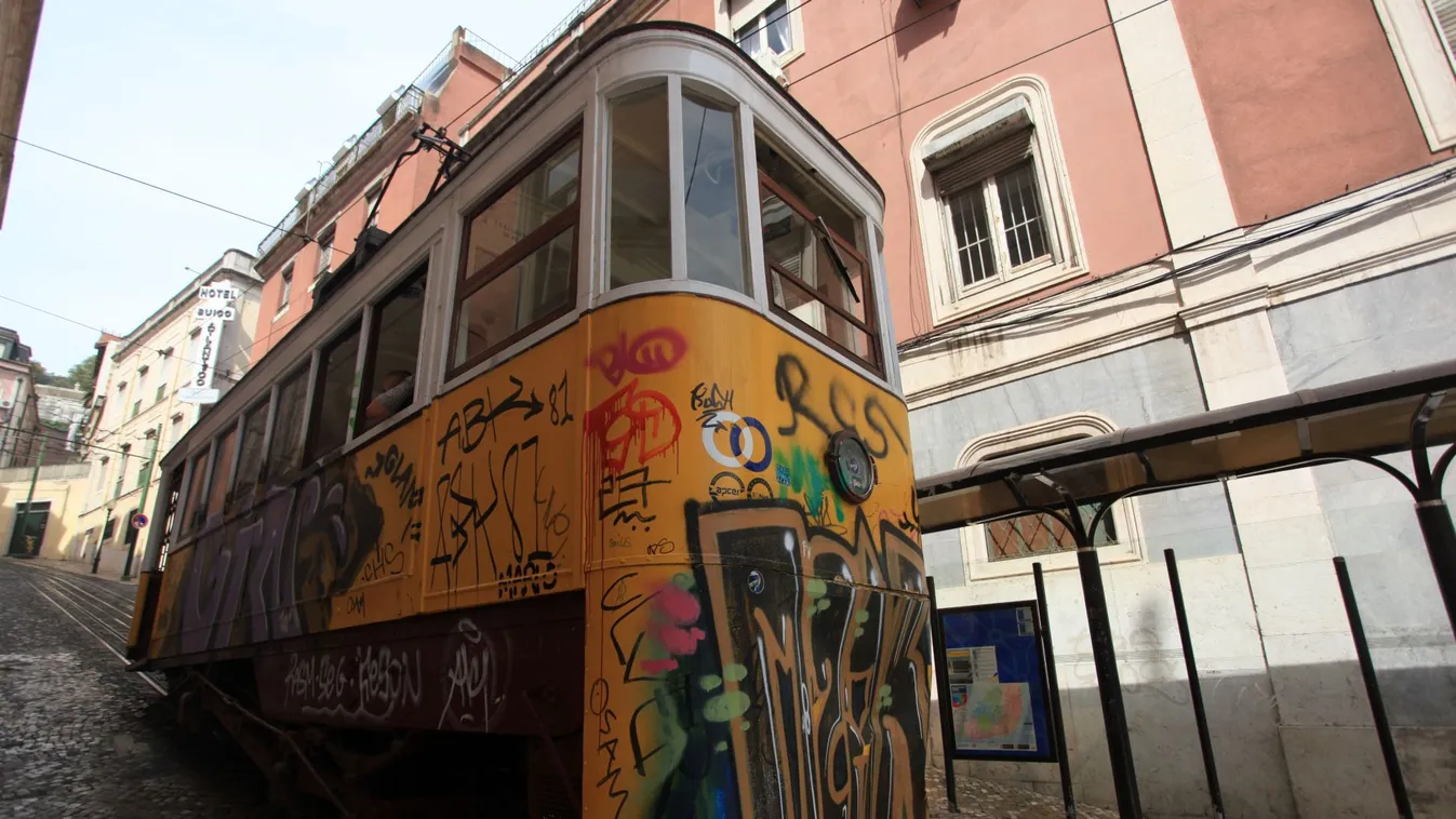 Lisszabontól Őcsényig