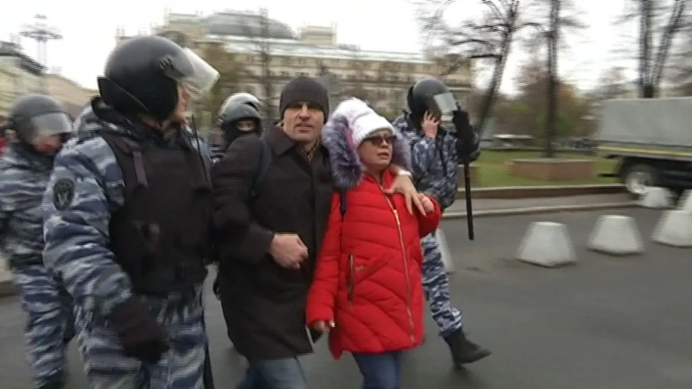 Több száz nacionalisták vettek őrizetbe Moszkvában