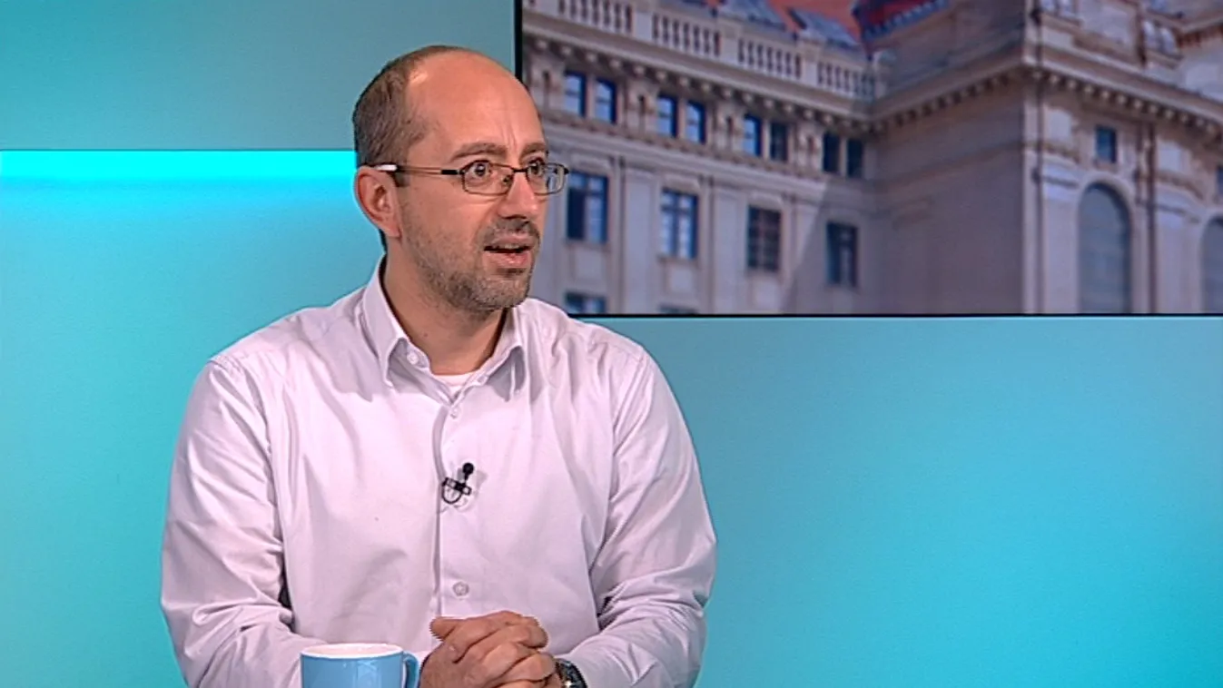 Együtt: A kancelláriarendszerrel kinyírták az egyetemek autonómiáját