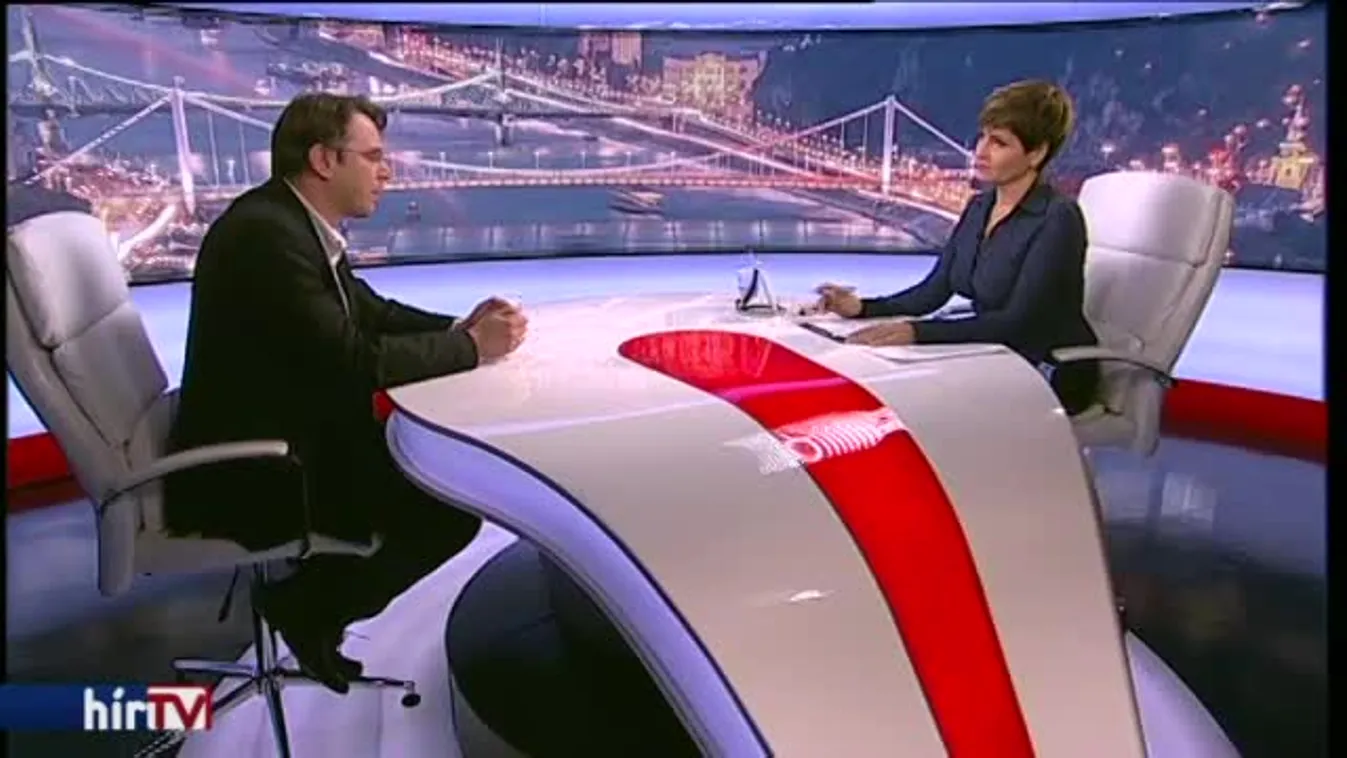 Egyenesen – Egységben az erő?