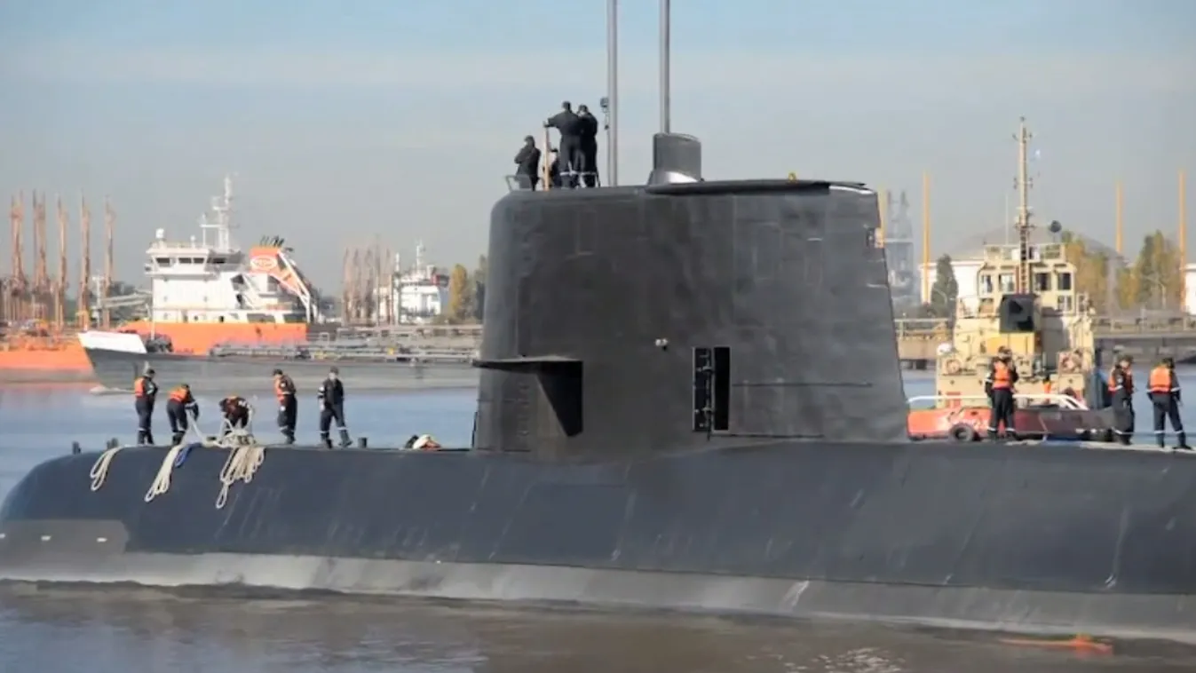 Dörömböléssel jelezhet az eltűnt tengeralattjáró legénysége