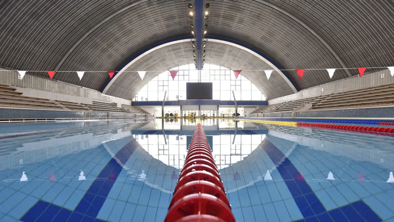 Használhatatlan a milliárdokért felújított Komjádi öltözője