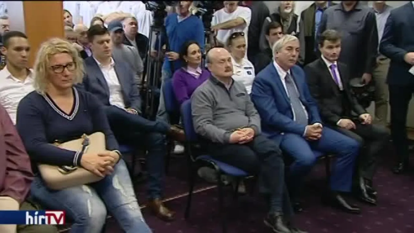 Ki kell terítenie a kártyáit a Felcsútnak