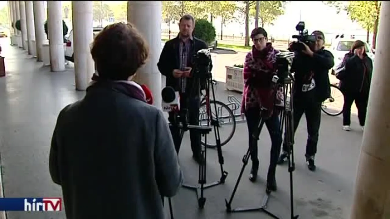 Egyenlő béreket akar az Együtt