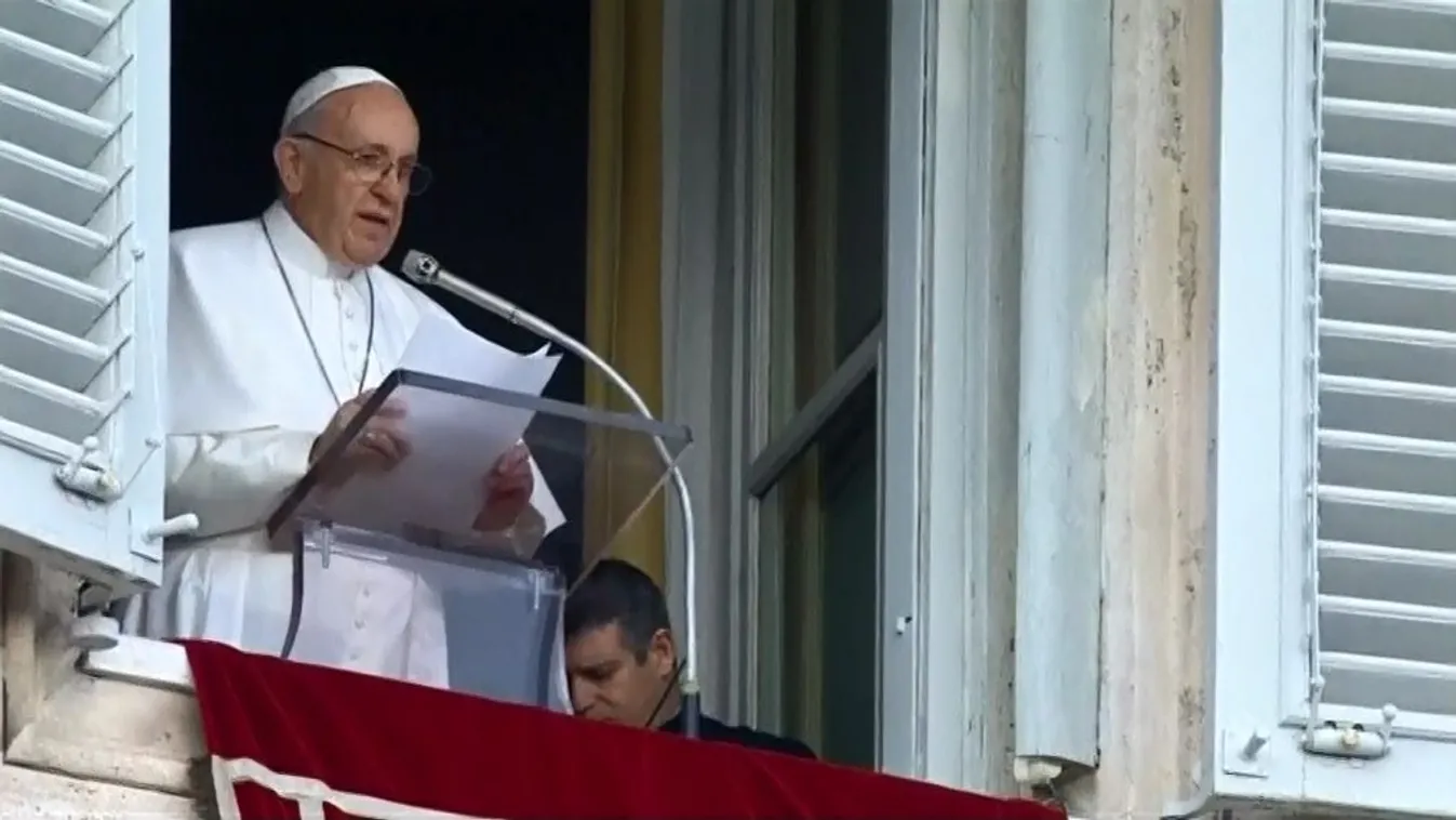 Az egyiptomi mészárlás áldozataiért imádkozott a pápa