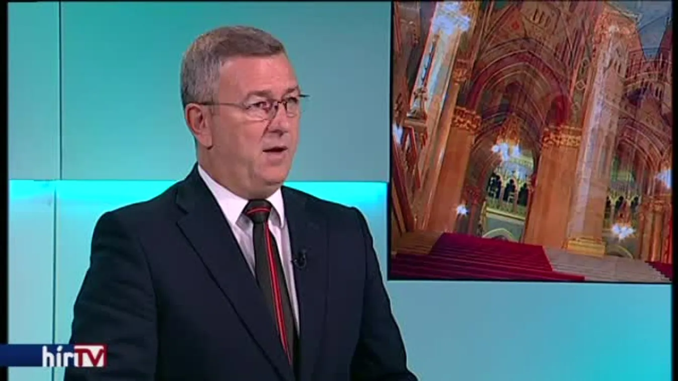 Zártkörűen működő