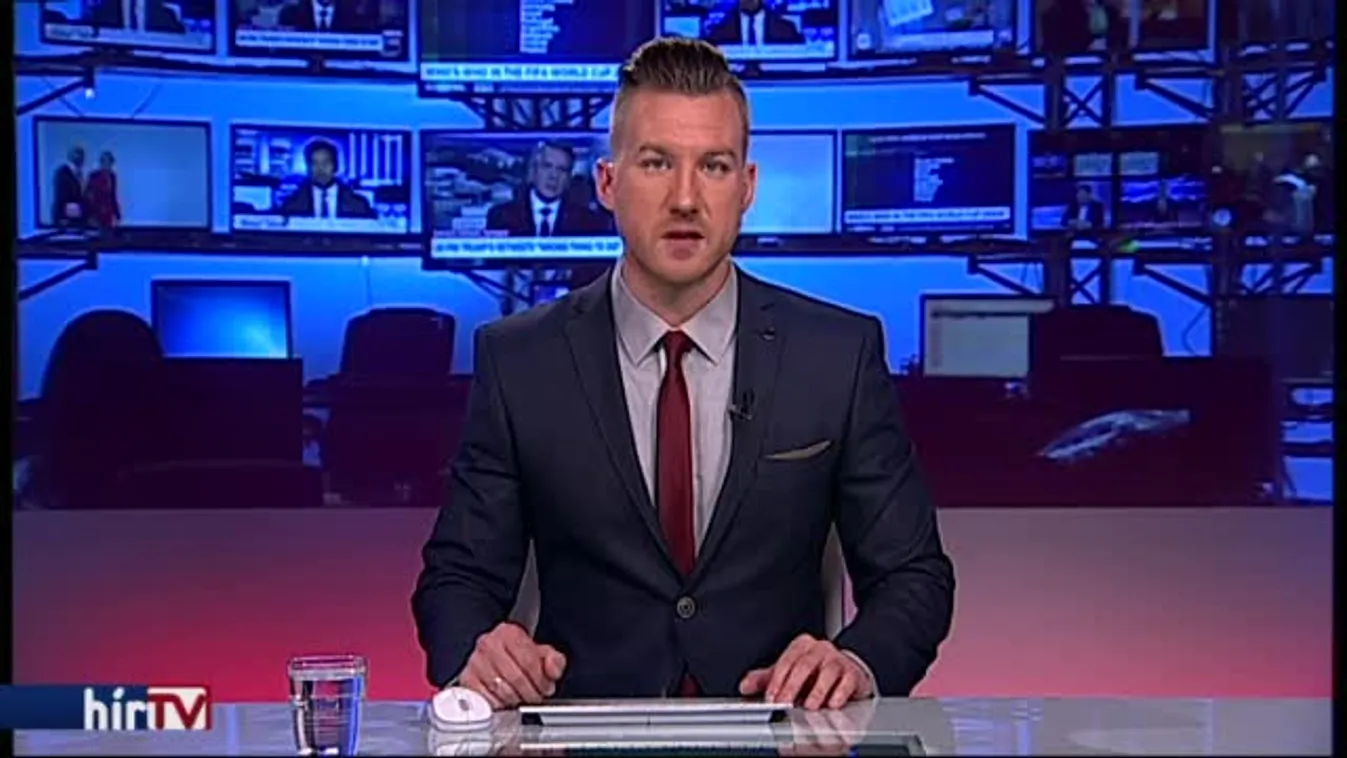 Bárándy: Handó mondjon le!