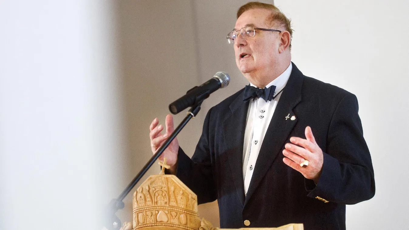 Ingyen dolgoztatott diákokat a fideszes polgármester