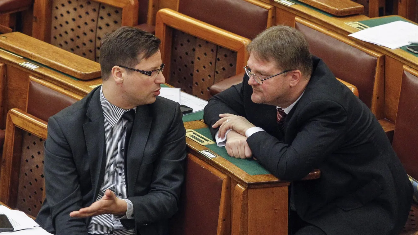 Duplájára nőhet a parlamenti dolgozók fizetése