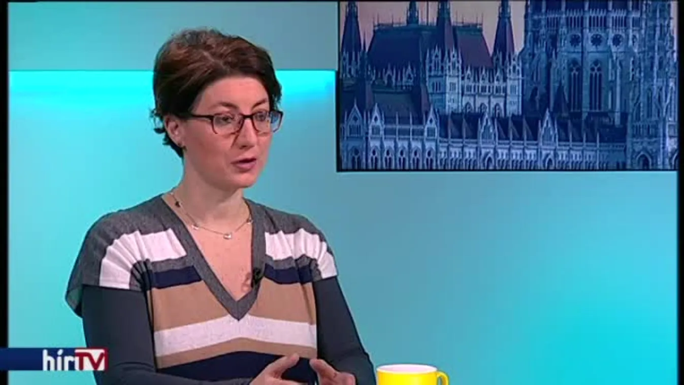 Reggeli járat - Szijjártó, a nagykövet?