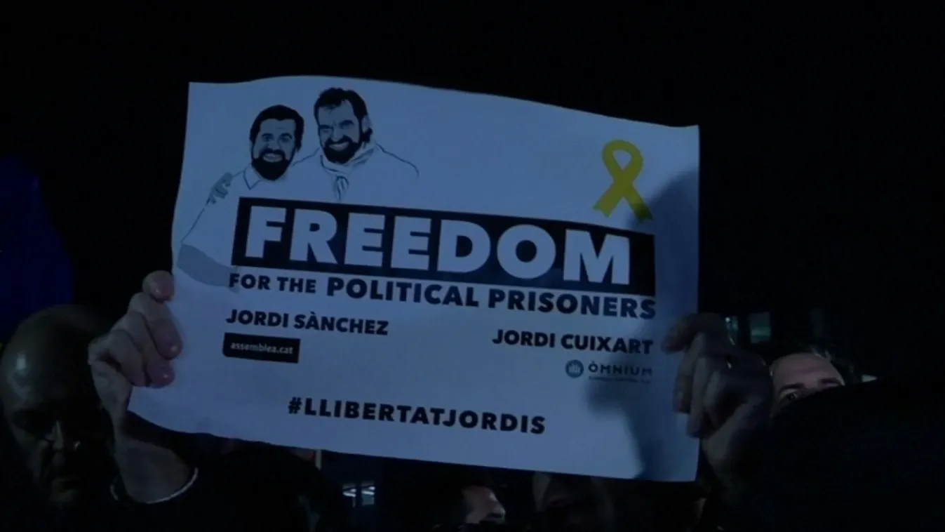 A belgák vizsgálják a katalán elnök elleni elfogatóparancsot