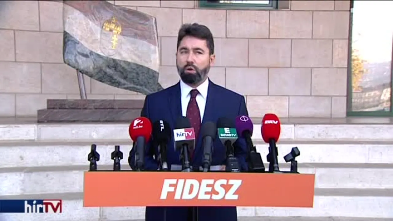 Telefonos tájékoztató kampányt indít a Fidesz a nemzeti konzultációról