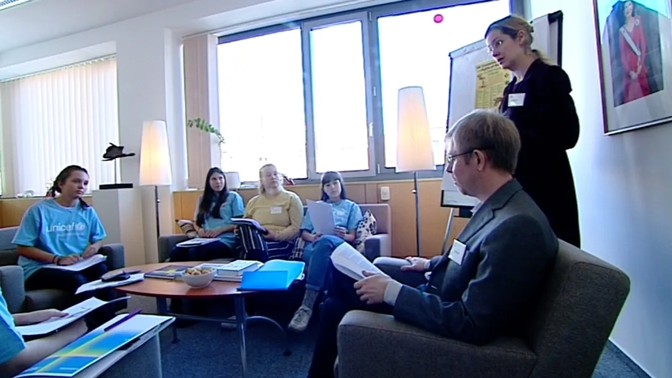 Átvették a hatalmat a svéd nagykövetség felett a gyerekek