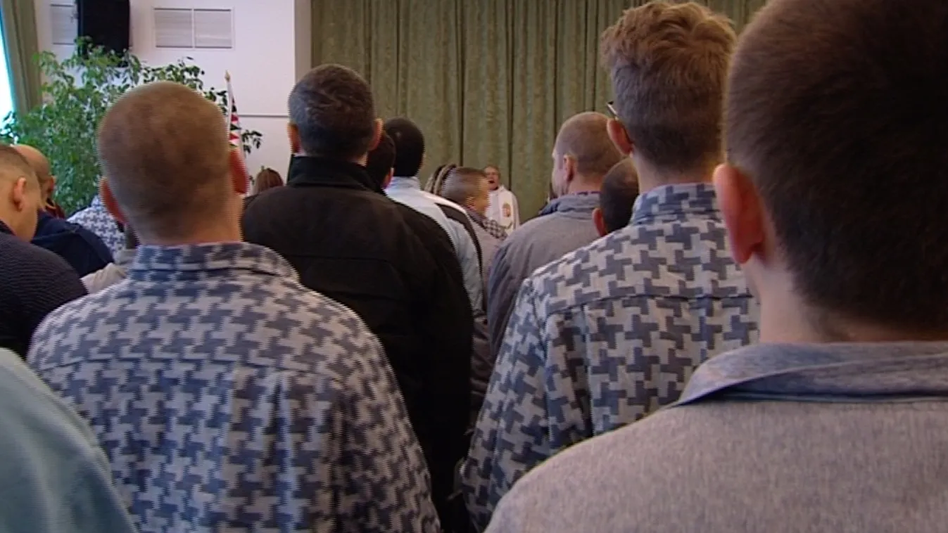 Erdő Péter celebrált karácsonyi misét a Venyige utcai börtönben