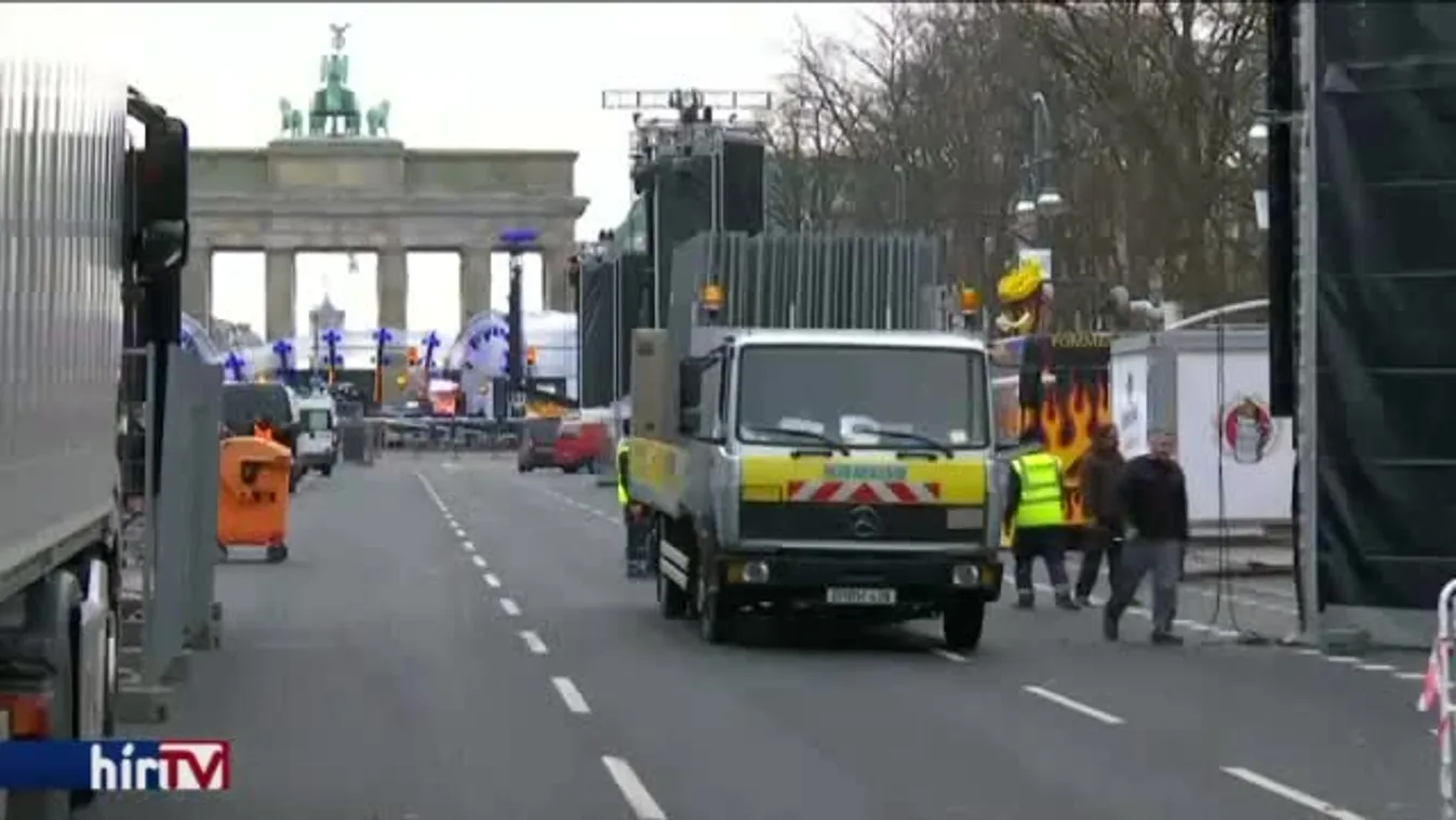 Fokozott biztosítással várják a világban az újévet