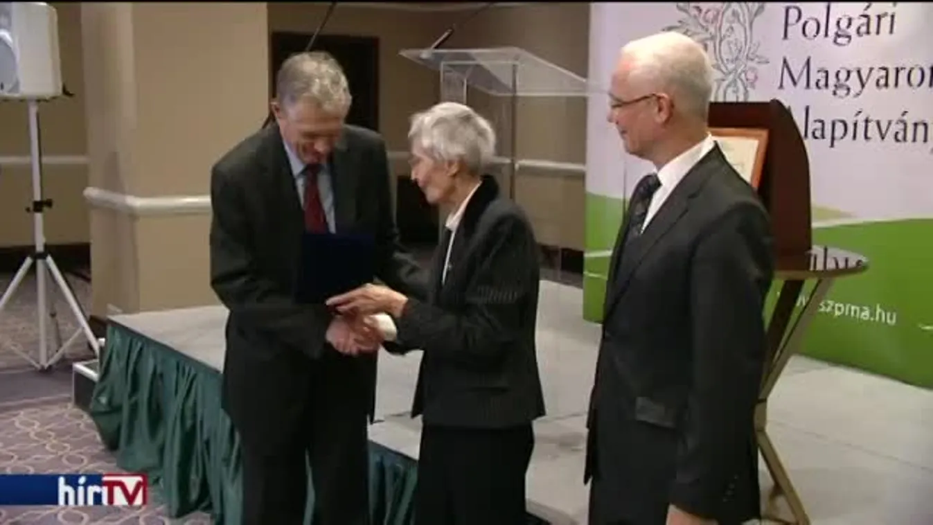 Irodalomtörténészt díjaztak idén